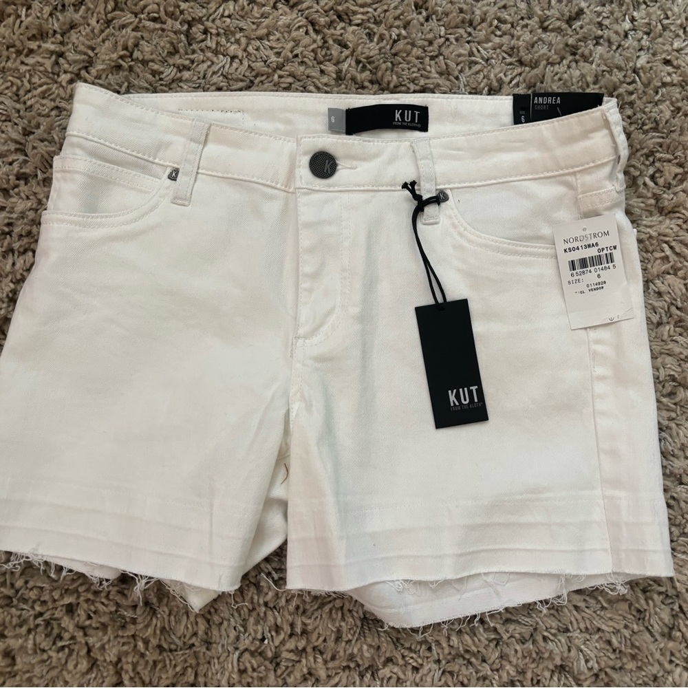 Kut from the Kloth Andrea White Jean Shorts